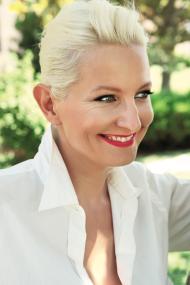 Bára Nesvadbová